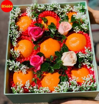 Hộp quà trái cây tươi, bắt mắt