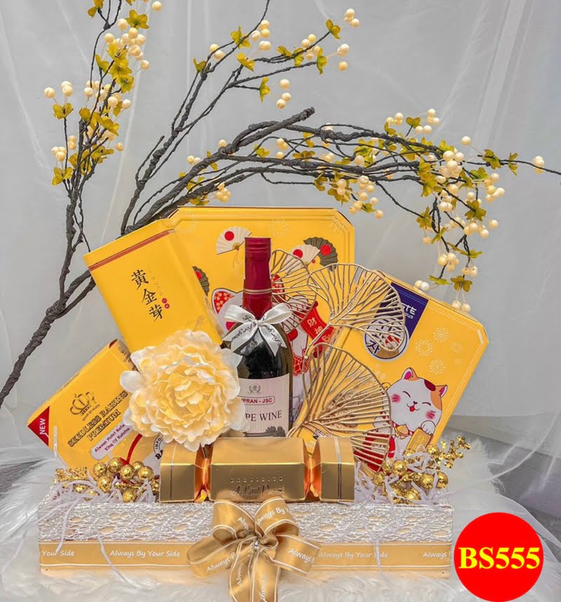 Set quà tết màu vàng giá rẻ