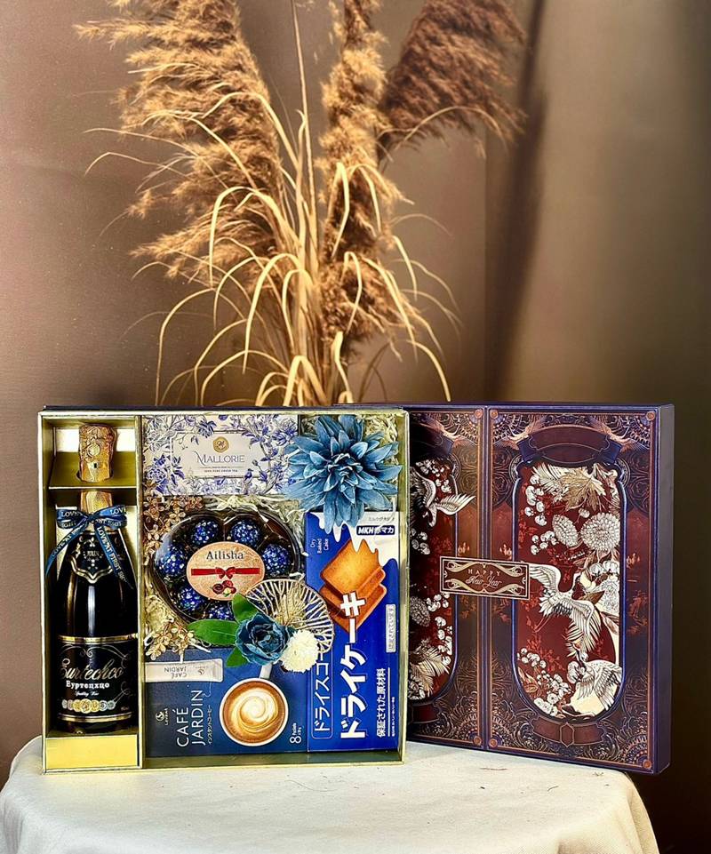 Mẫu hộp quà tặng sang trọng