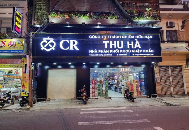 Cửa hàng rượu ngoại nổi tiếng Thu Hà