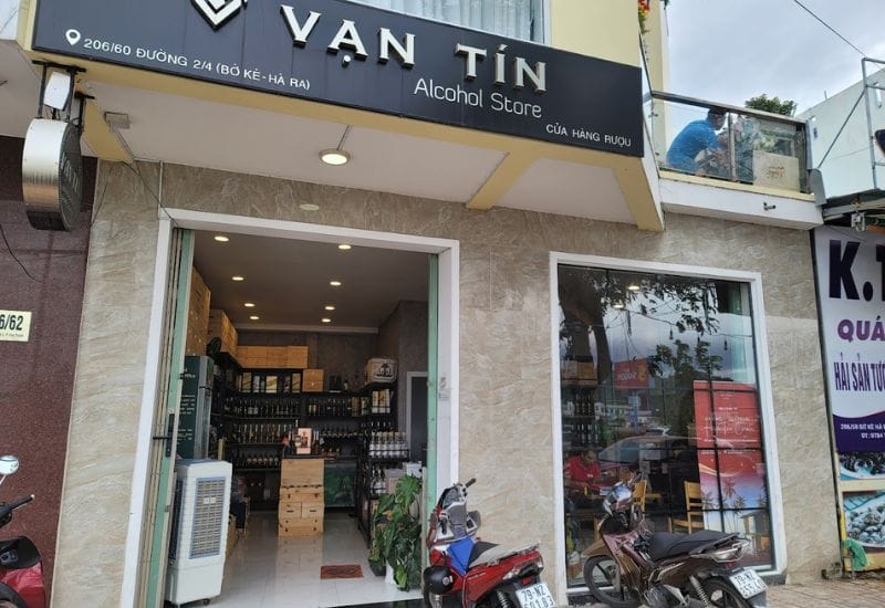 Rượu ngoại Vạn Tín Nha Trang
