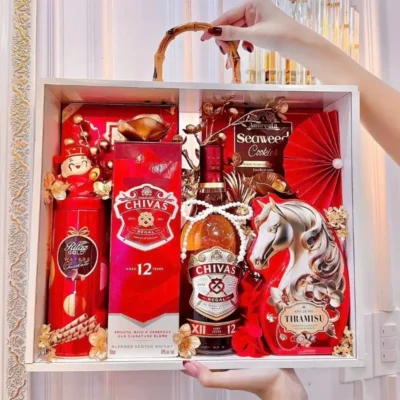 Mẫu vali quà tết